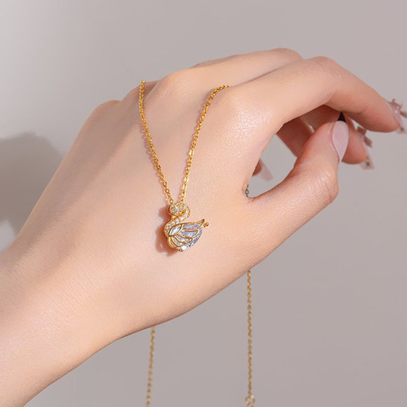3/$35 18K Gold Plated Swan Pendant Chain Necklace Diamond Stainless Steel - Picture 1 of 6